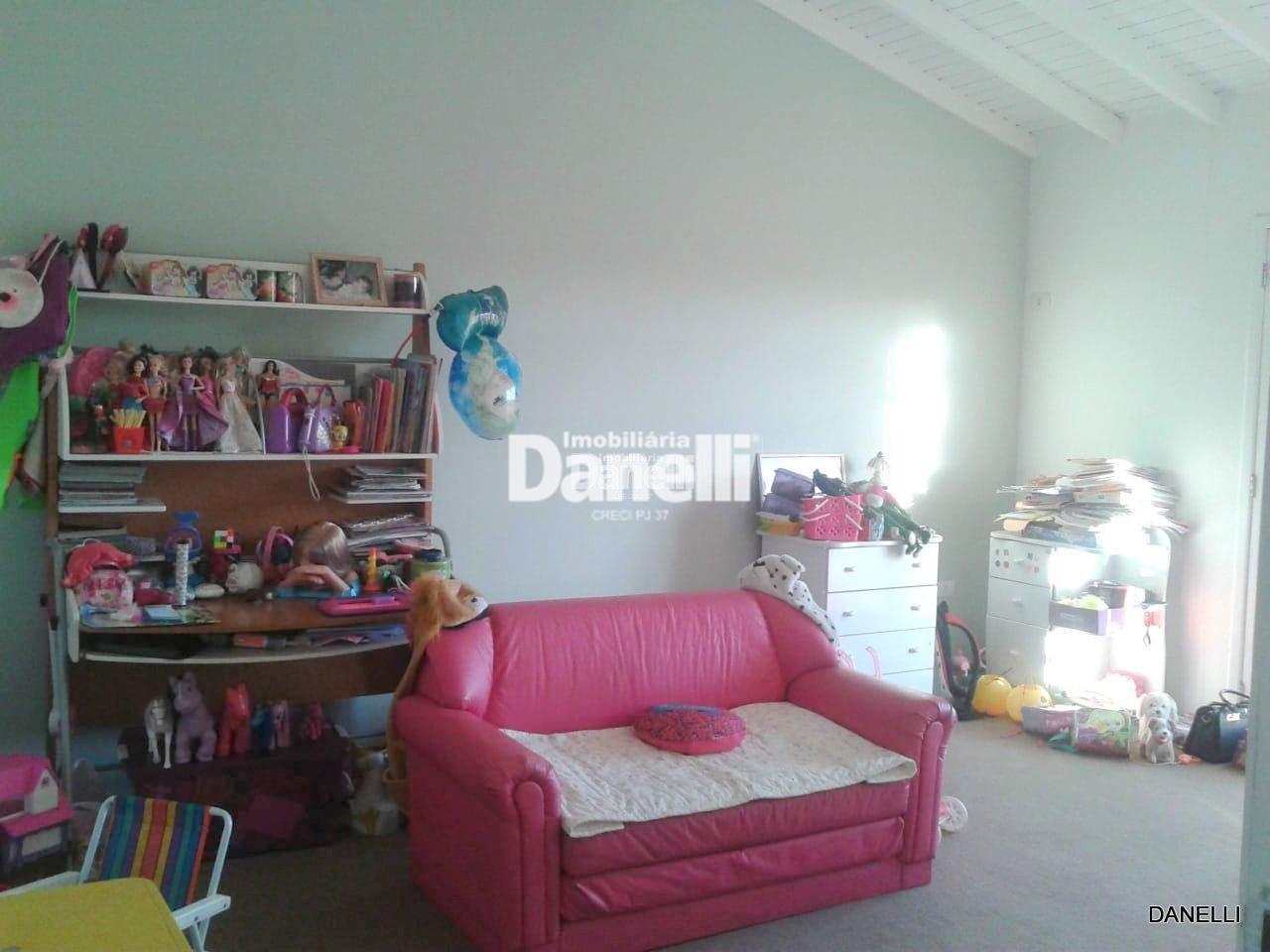 Casa em Condomínio à venda no Residencial Eldorado: 